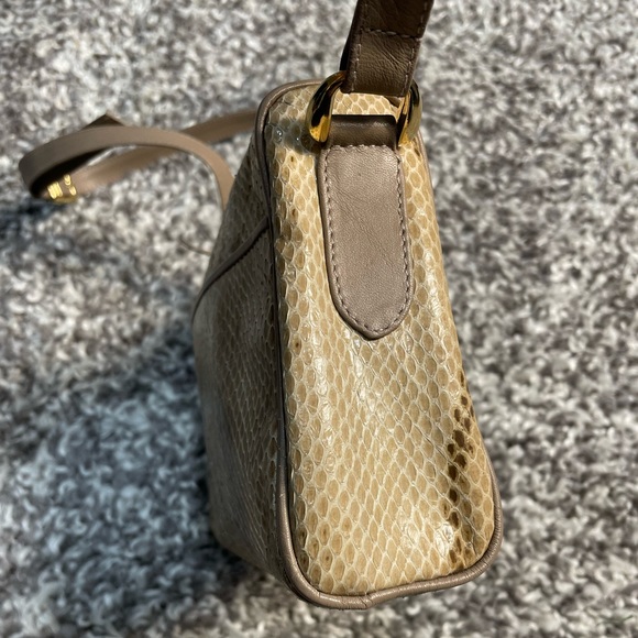 Authentic Vintage Towanny Beige Snake Skin Small Crossbody Bag - Picture 3 of 8